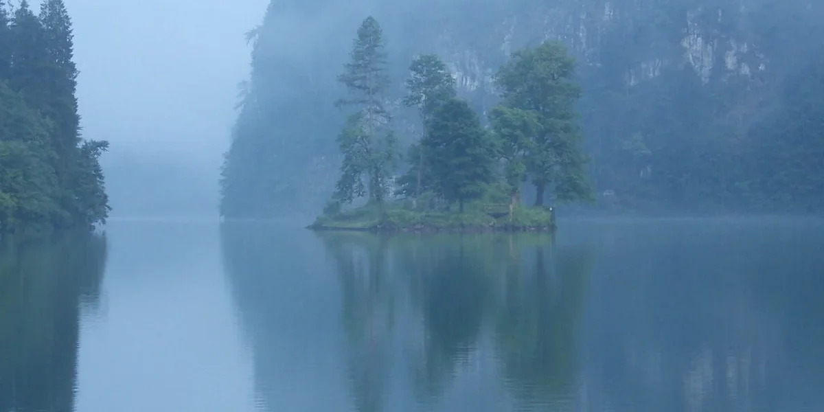 Scenic view of the emerald waters of Königssee lake in the Bavarian Alps